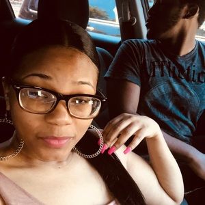 Meet your Posher, Precious